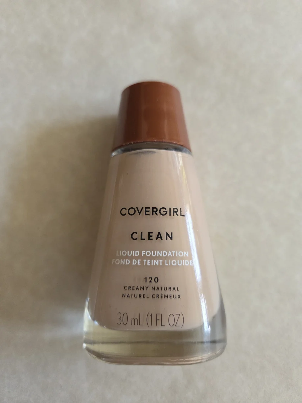 COVERGIRL Clean Liquid Foundation Bottle in Creamy Natural 120 - Beige Cap RARE